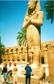 Карнакский храм Статуя Рамсеса II с его дочерью Мерит-Амон, Лукс